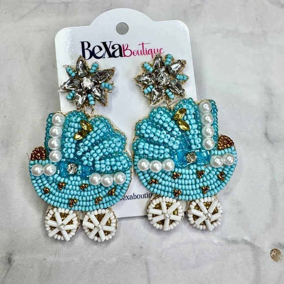 Turquoise Beaded Carriage Earrings - Picture 3 of 4